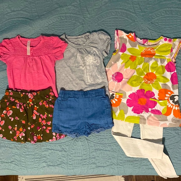 Girls outfits - Picture 1 of 1